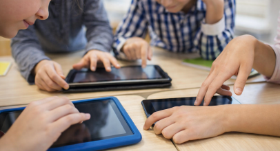 Який планшет вибрати дитині